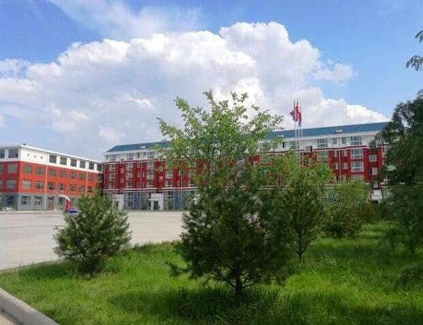 齊光科技文化專業學校有口腔醫學專業嗎？