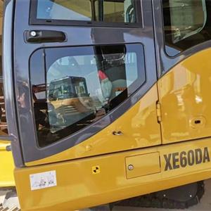挖掘機、叉車、吊車